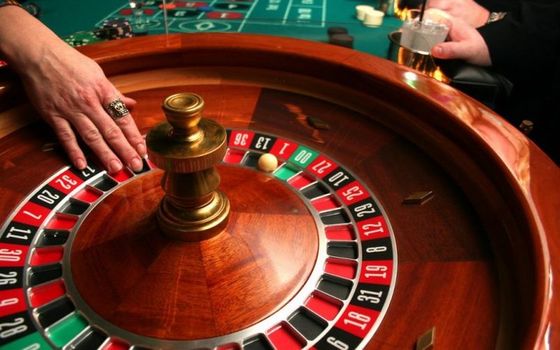 Gấp thếp là chiến thuật được các tay chơi cờ bạc sử dụng trong mọi game cá cược